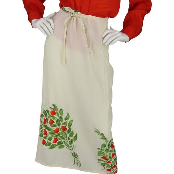 NAF NAF Dresses & Skirts - Vintage Euro Floral Skirt by NAF NAF Ivory Chic